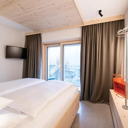 Mari Pop Hotel