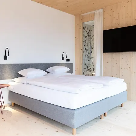 Mari Pop Hotel 3*