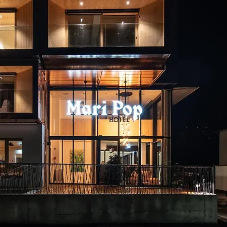 Mari Pop 3*