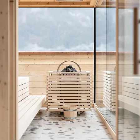 Mari Pop Hotel