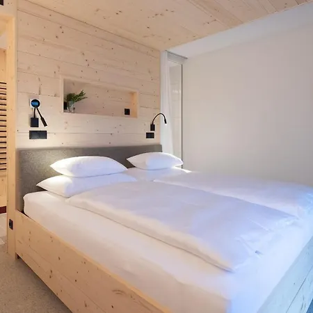 Mari Pop Hotel
